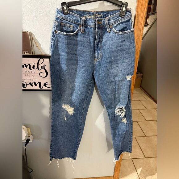 Universal Thread Vintage Straight Jeans Distressed Women's Size 6 - Picture 2 of 8